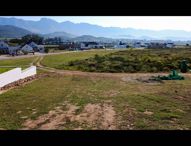 628M² VACANT LAND FOR SALE IN SILWERSTRAND GOLF AND RIVER ESTATE